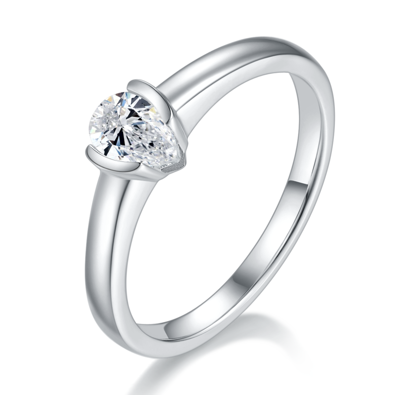 简约梨形S925银镀白金MoissaniteWomen's Ring0.5ctD级